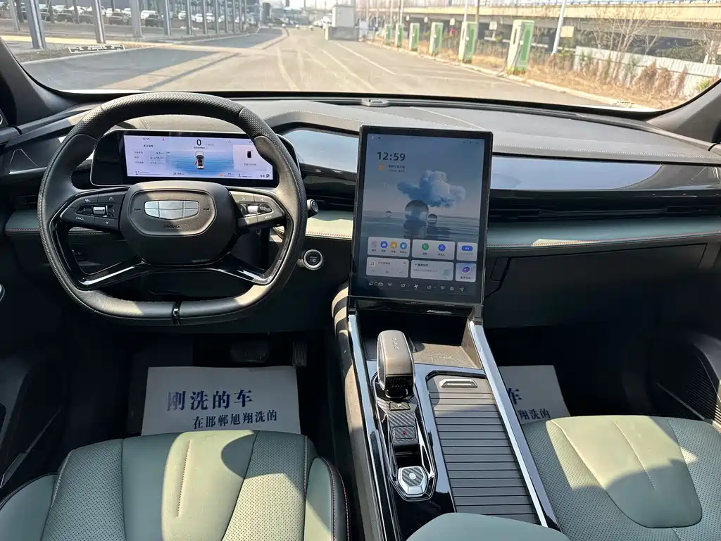 Geely Auto Emgrand 2024 1.5TD SmartLink+ 2024 - thumbnail 7