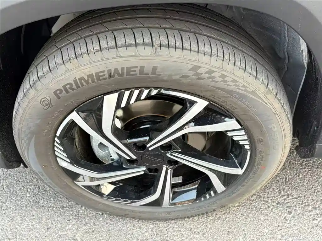 Geely Auto Emgrand 2024 1.5TD SmartLink+ 2026 - thumbnail 19