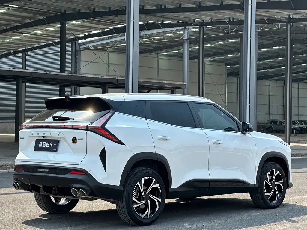 Geely Auto Emgrand 2024 1.5TD SmartLink+ 2024 - thumbnail 9