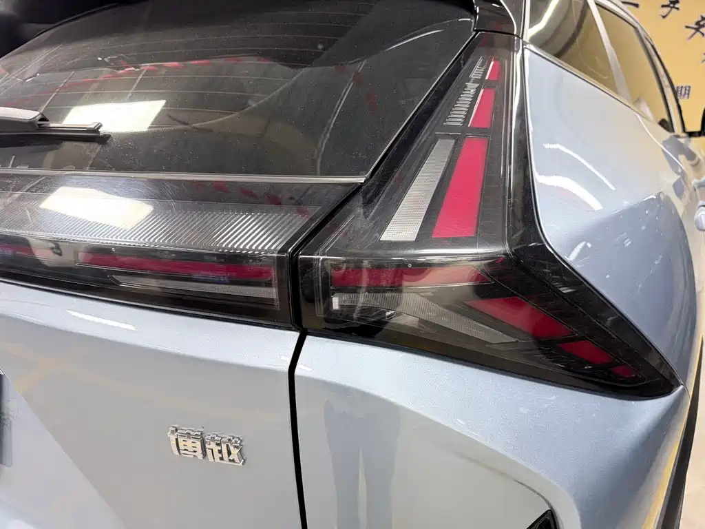 Geely Auto Emgrand 2024 1.5TD Smart Elite 2024 - thumbnail 20