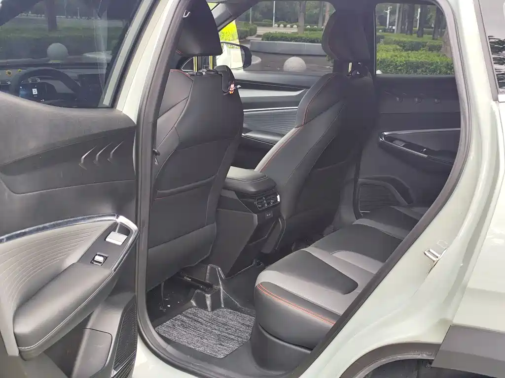 Geely Auto Boyue 2023 Boyue COOL 1.5TD Friend Edition 2023 - thumbnail 6