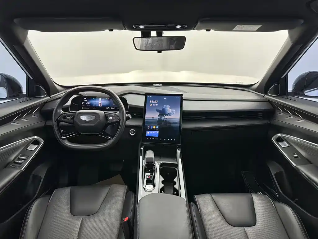 Geely Auto Boyue 2023 Boyue COOL 1.5TD Friend Edition 2024 - thumbnail 4