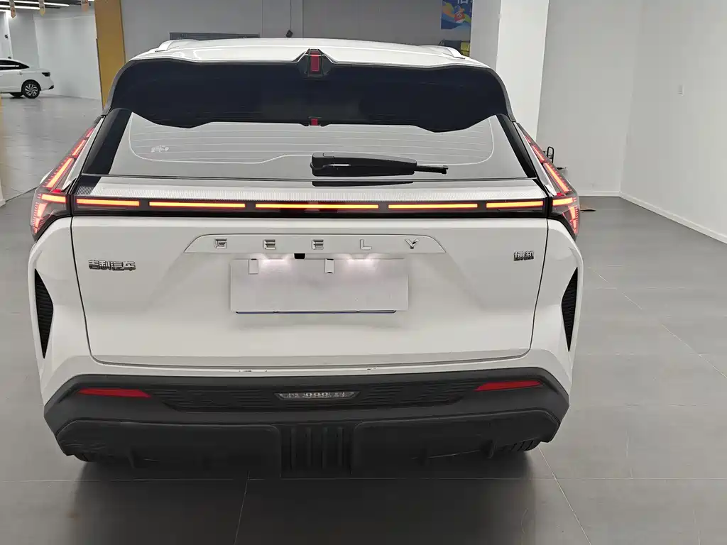 Geely Auto Boyue 2023 Boyue COOL 1.5TD Friend Edition 2024 - thumbnail 6