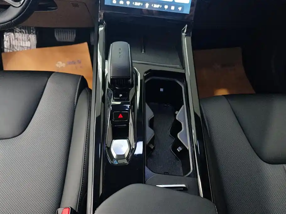 Geely Auto Boyue 2023 Boyue COOL 1.5TD Smart Edition 2024 - thumbnail 16