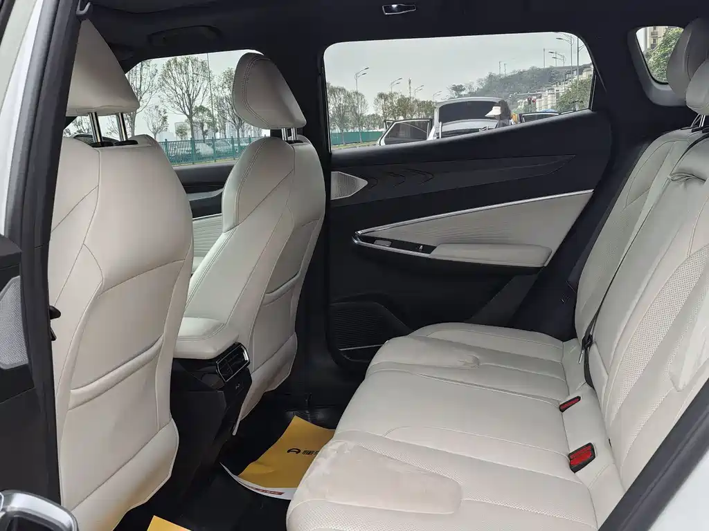 Geely Auto Emgrand 2023 Emgrand COOL 1.5TD Smart Edition 2023 - thumbnail 10