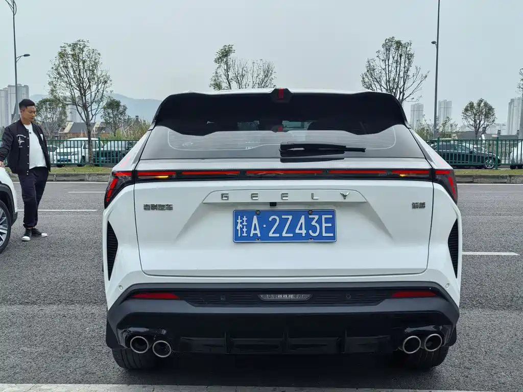 Geely Auto Emgrand 2023 Emgrand COOL 1.5TD Smart Edition 2023 - thumbnail 13