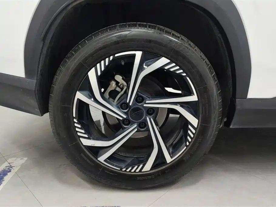 Geely Auto Boyue 2023 Boyue COOL 1.5TD Smart Edition 2023 - thumbnail 5