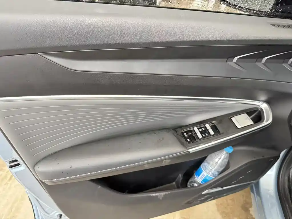 Geely Auto Boyue COOL 1.5TD Smart Edition 2023 2023 - thumbnail 9