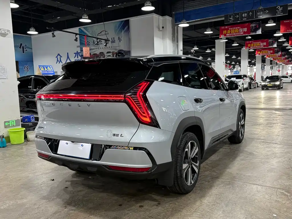 Geely Auto Emgrand L 2025 Fourth Generation 1.5TD DCT Shanhe 2025 - thumbnail 6