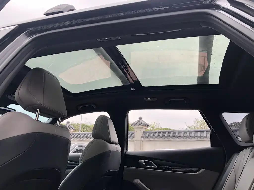 Geely Auto Emgrand L 2025 4th Gen 1.5TD DCT Launch Edition 2025 - thumbnail 6
