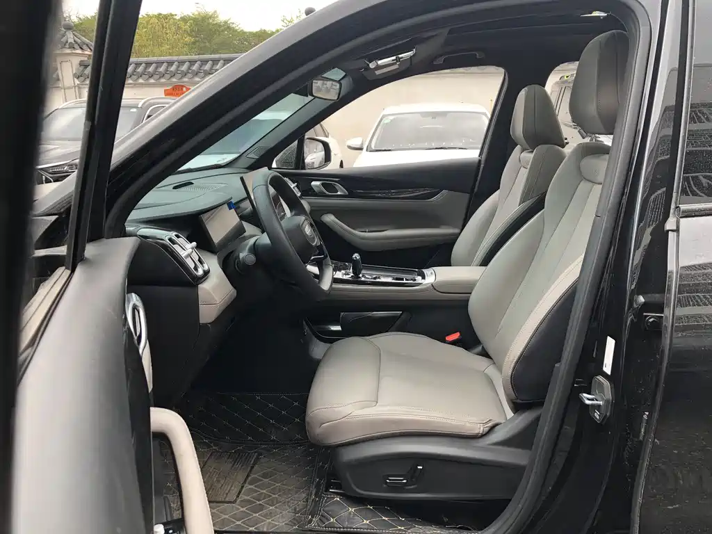 Geely Auto Emgrand L 2025 4th Gen 1.5TD DCT Launch Edition 2025 - thumbnail 9