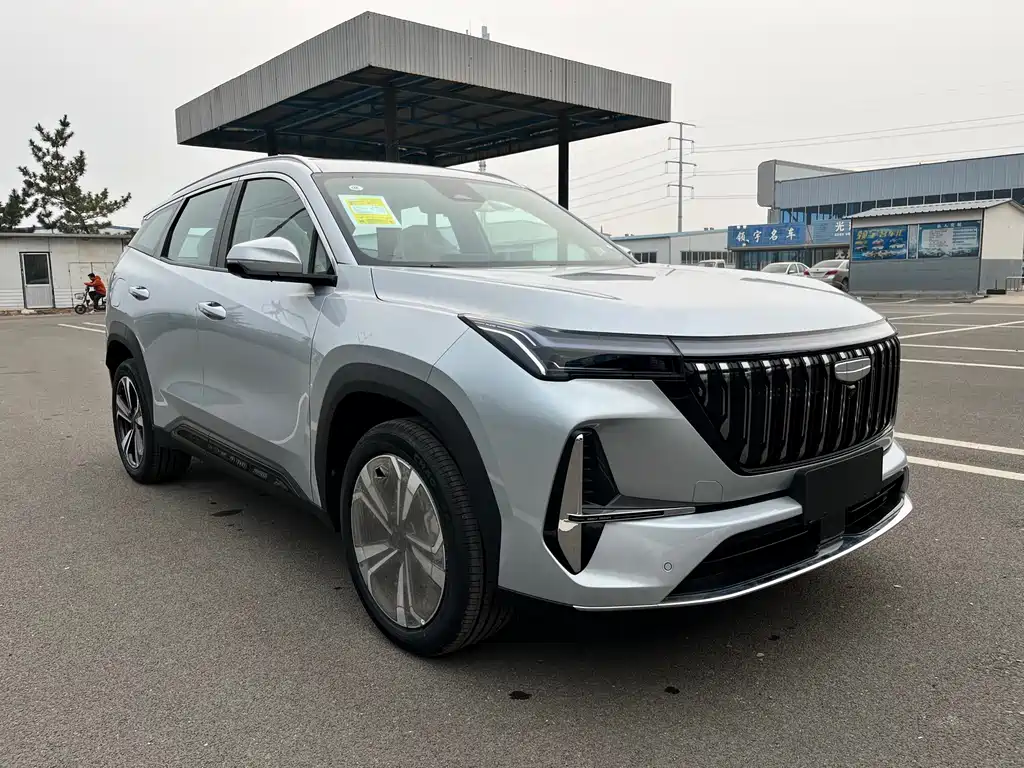 Geely Auto Emgrand L 2025 4th Gen 1.5TD DCT Shanhe 2026 - thumbnail 3