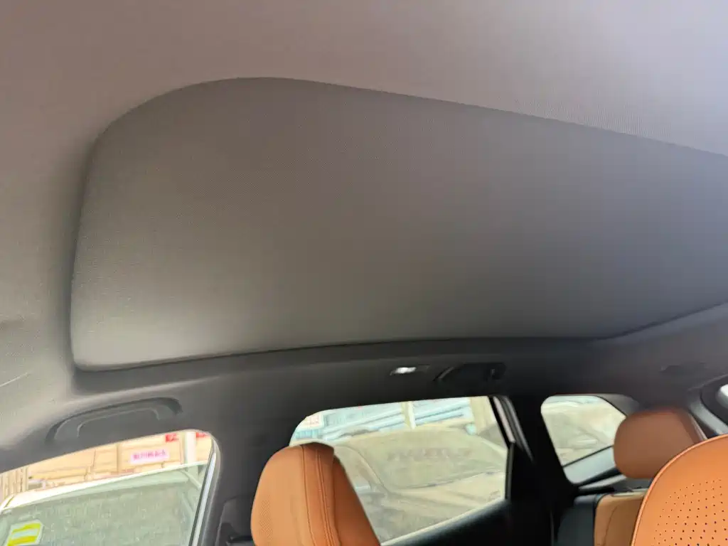 Geely Auto Emgrand L 2025 4th Gen 1.5TD DCT Shanhe 2026 - thumbnail 6