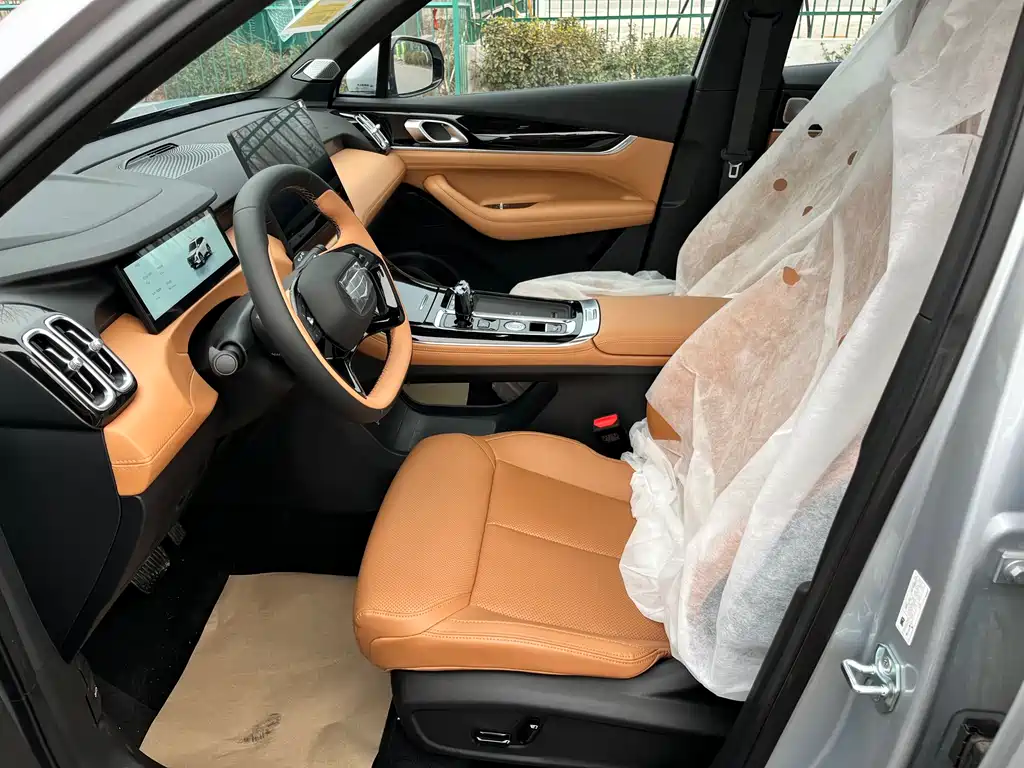 Geely Auto Emgrand L 2025 4th Gen 1.5TD DCT Shanhe 2026 - thumbnail 9