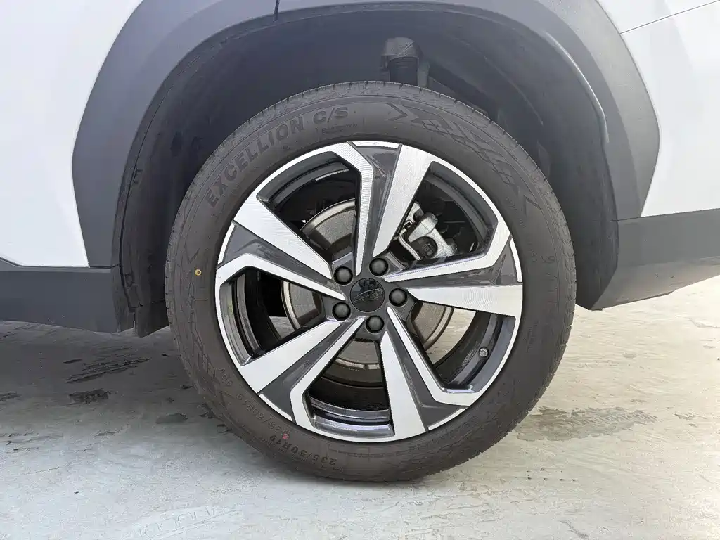 Geely Auto Emgrand L 2025 4th Gen 1.5TD DCT Shanhe 2025 - thumbnail 19