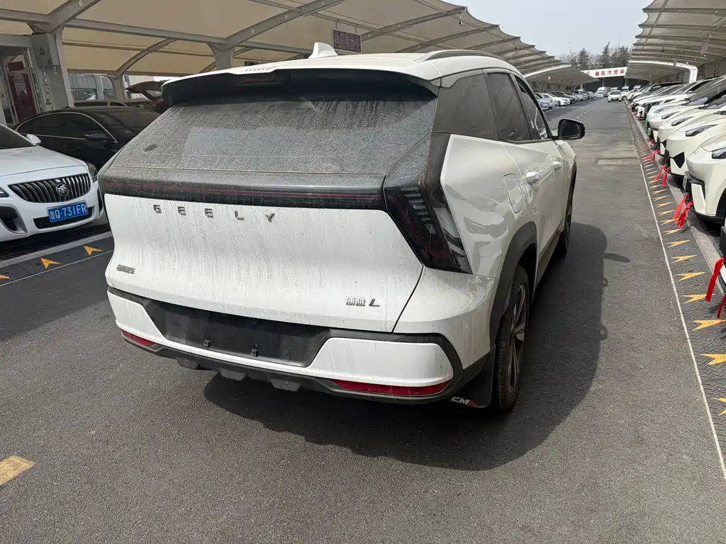 Geely Auto Emgrand L 2025 4th Gen 1.5TD DCT Shanhe 2026 - thumbnail 9