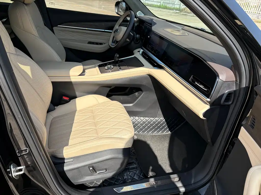 Geely Auto Star Over L 2026 East Shine 2.0TD Automatic Star Capture Edition 2025 - thumbnail 9