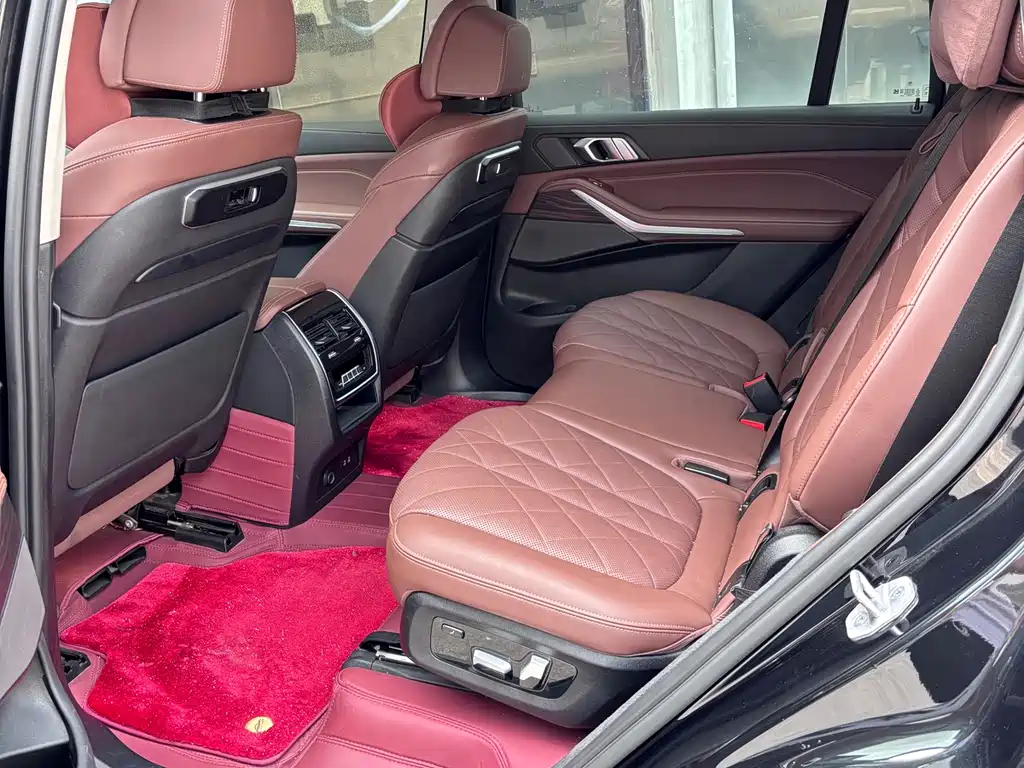 BMW BMW X7 xDrive40i Luxury Package 2023 - thumbnail 7