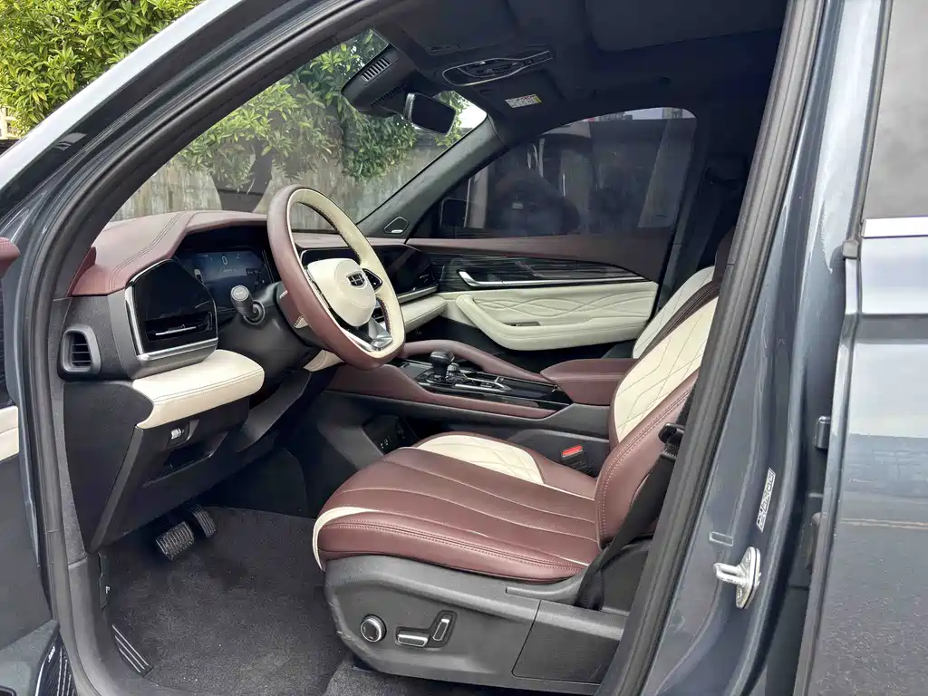 Geely Auto Star Ray L 2023 2.0TD High Power Automatic FWD Flagship 2023 - thumbnail 5