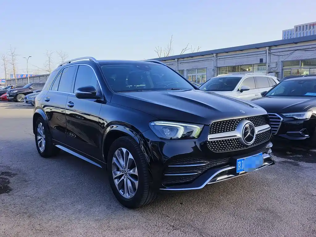 Mercedes-Benz Mercedes-Benz GLE 2022 GLE 350 4MATIC Fashion Edition 2022 - thumbnail 3