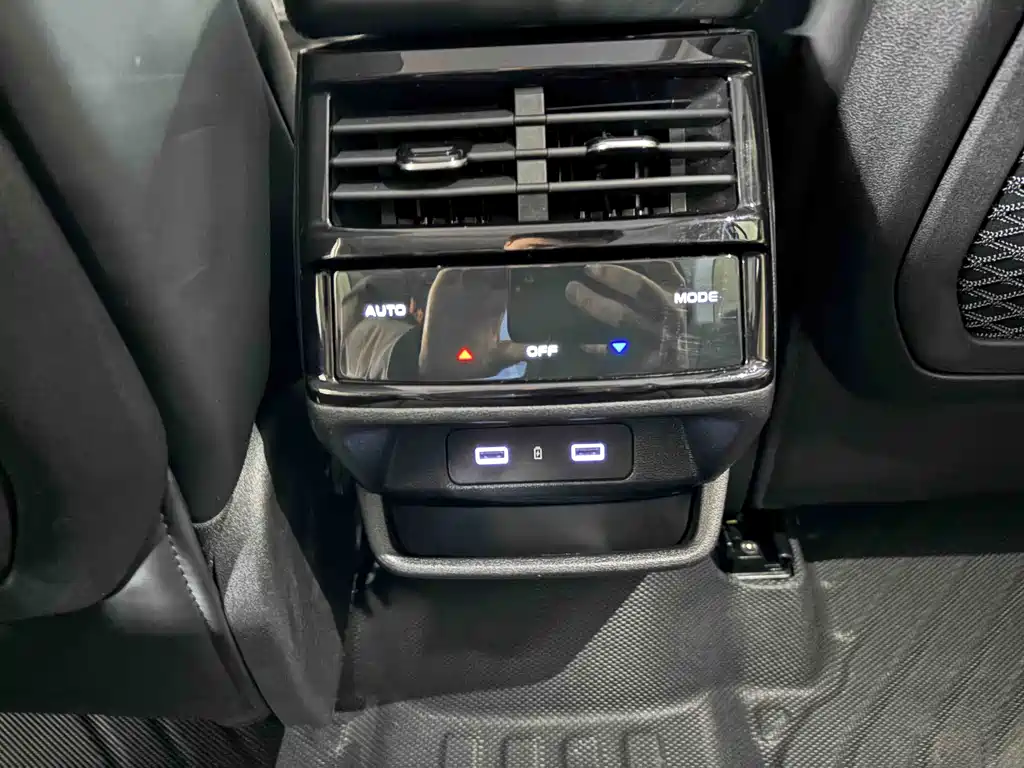 Geely Auto Star Ray L 2023 2.0TD High Power Automatic FWD Flagship 2024 - thumbnail 12