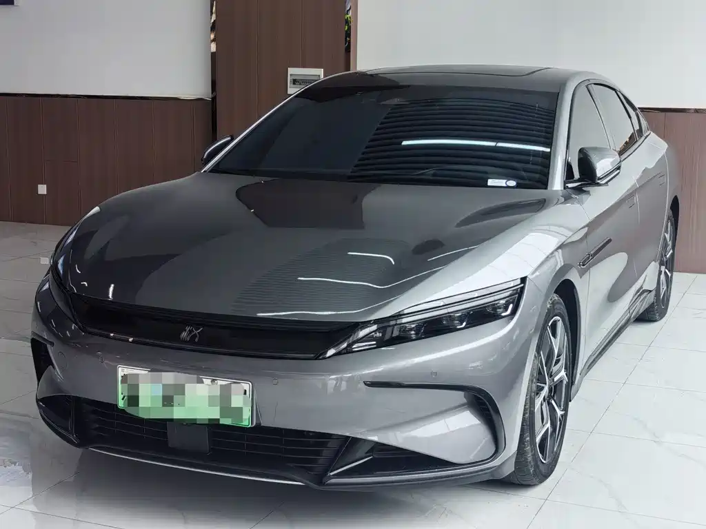 BYD (BYD Auto) Han 2023 EV Champion Edition 715KM FWD Luxury Model 2023