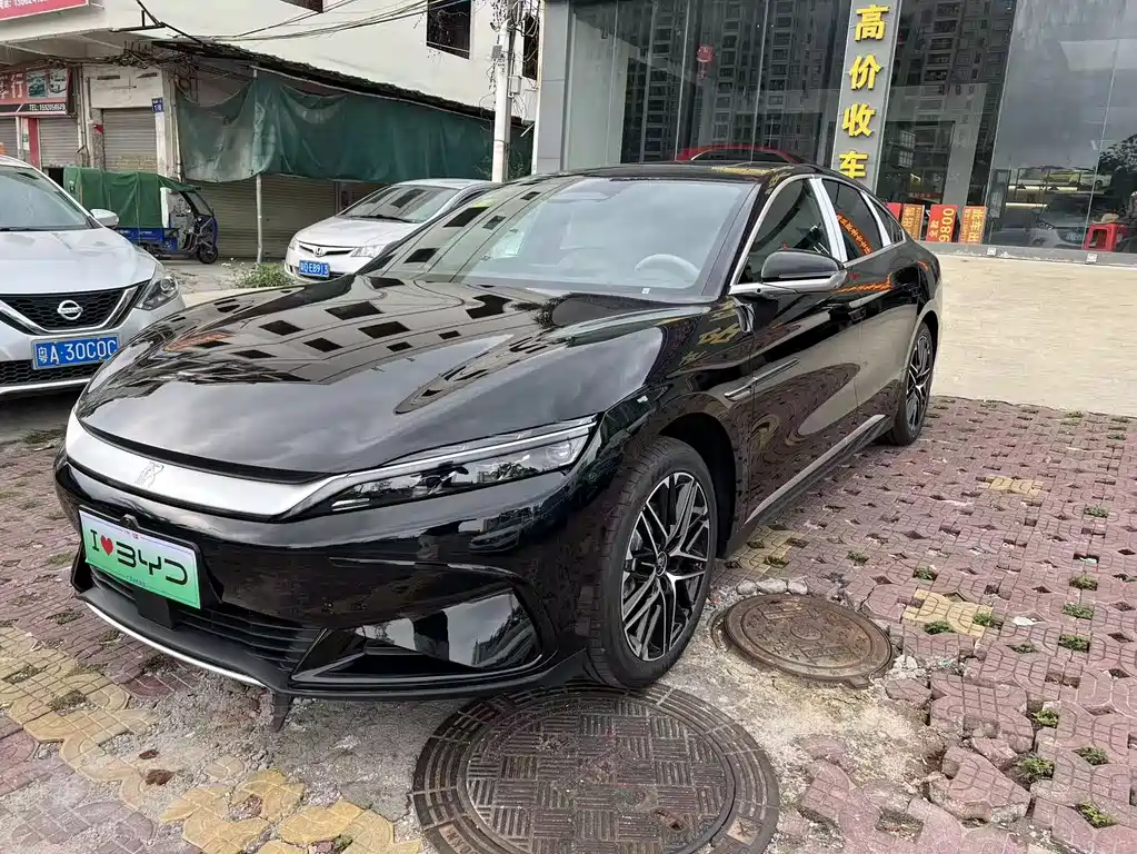 BYD (BYD Auto) Han 2025 EV Smart Drive Edition 635KM Flagship Edition 2026
