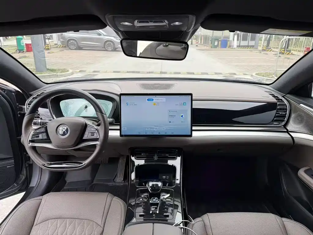 BYD (Build Your Dreams) Han 2023 EV Champion Edition 605KM FWD Premium 2023 - thumbnail 2