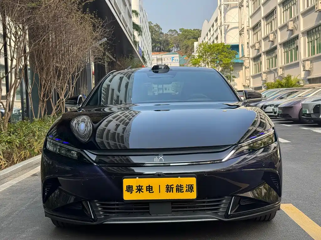 BYD Han 2025 EV Smart Drive 635KM Flagship 2025 - thumbnail 2