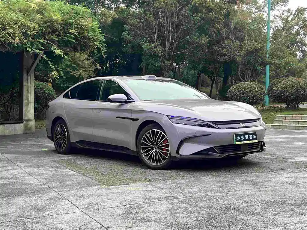 BYD Han 2025 EV Smart Drive 701KM LiDAR Flagship 2025 - thumbnail 3
