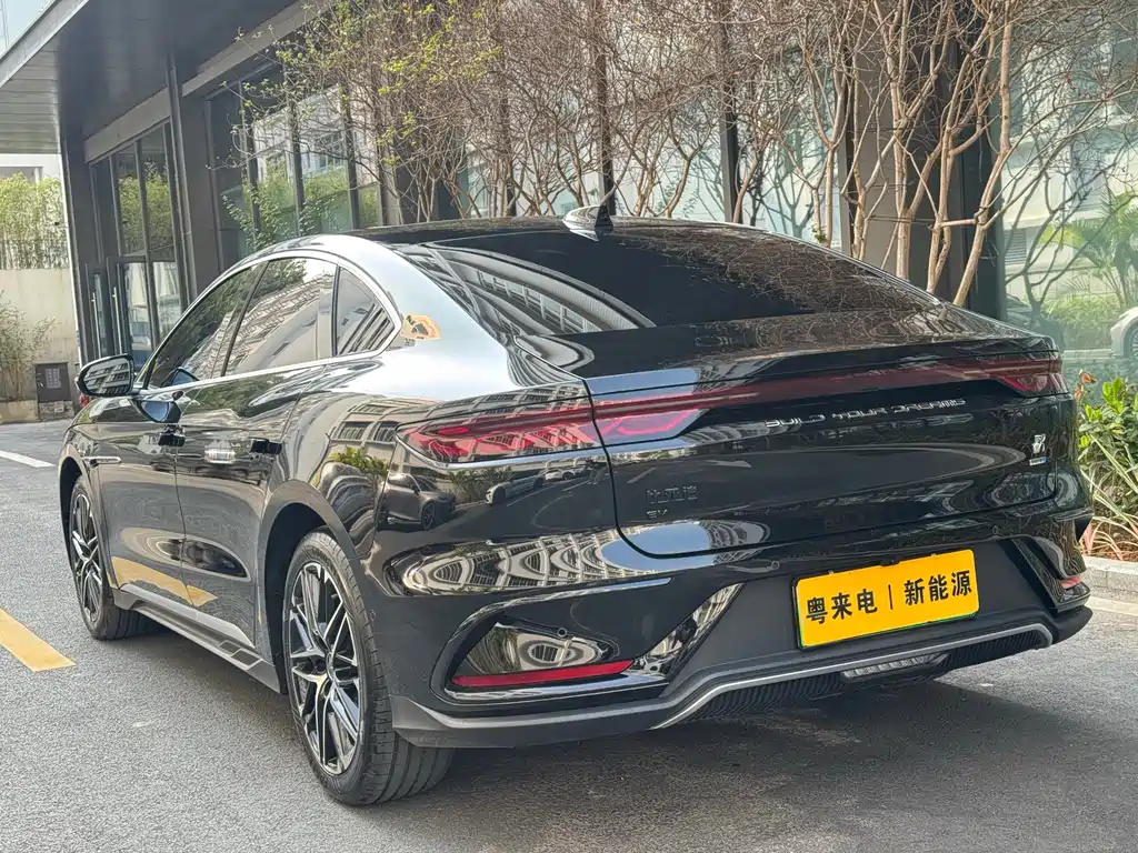 BYD Han 2025 EV Smart Drive 635KM Flagship 2025 - thumbnail 4