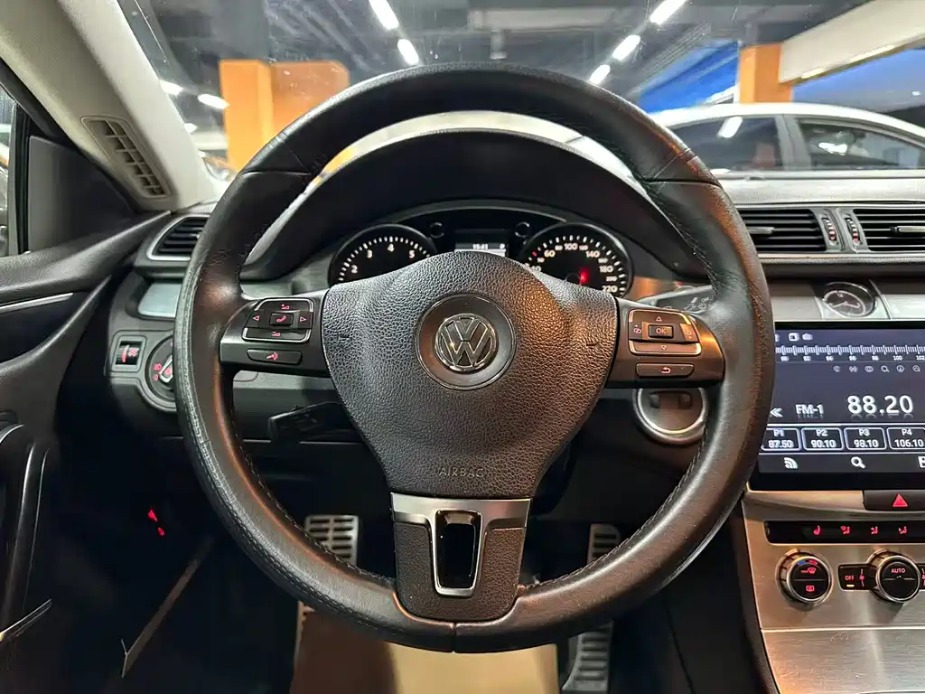 Volkswagen Volkswagen CC 2013 2.0TSI Supreme Edition 2013 - thumbnail 10