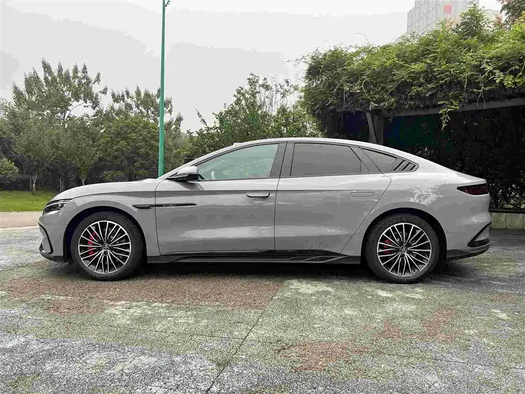 BYD Han 2025 EV Smart Drive 701KM LiDAR Flagship 2025 - thumbnail 7