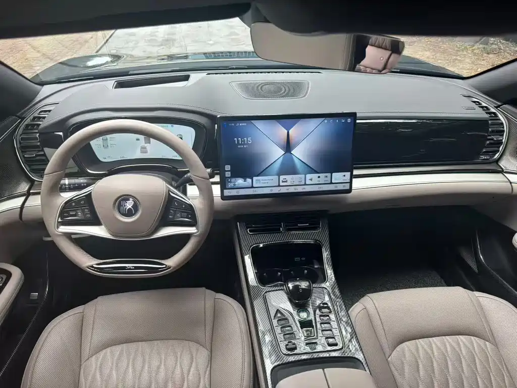BYD Han 2025 EV 605KM Luxury 2025 - thumbnail 7