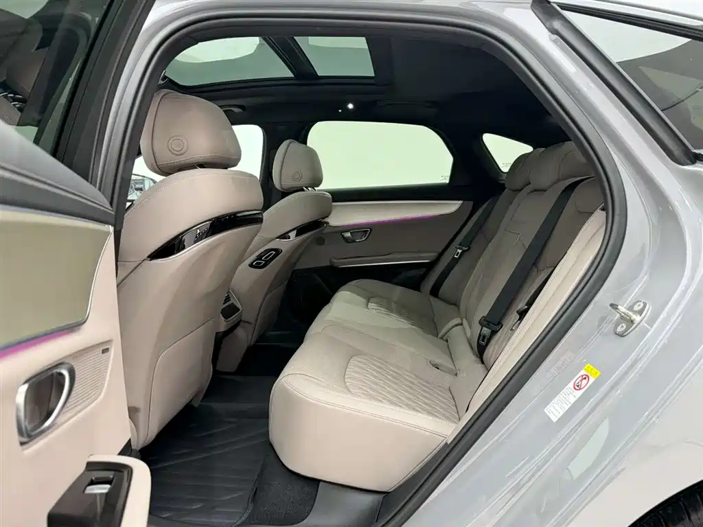 BYD Han 2025 EV Intelligent Drive Version 701KM LiDAR Premium Model 2025 - thumbnail 14