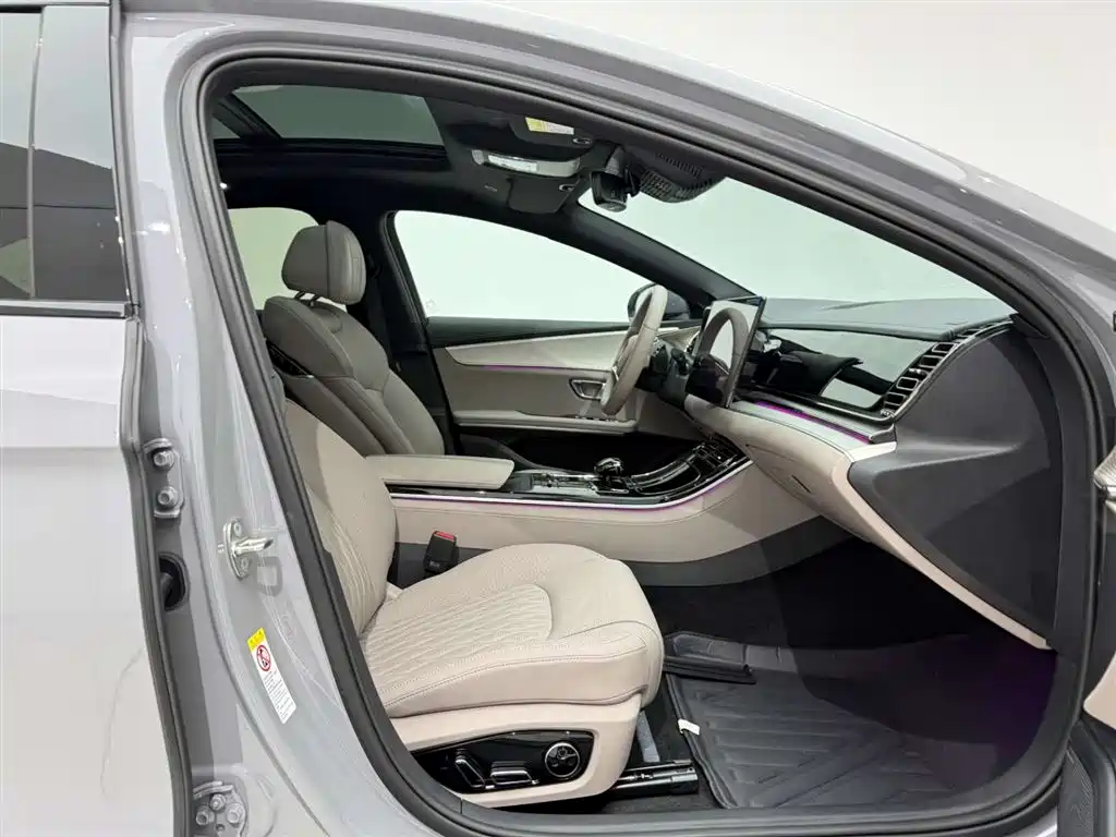 BYD Han 2025 EV Intelligent Drive Version 701KM LiDAR Premium Model 2025 - thumbnail 16