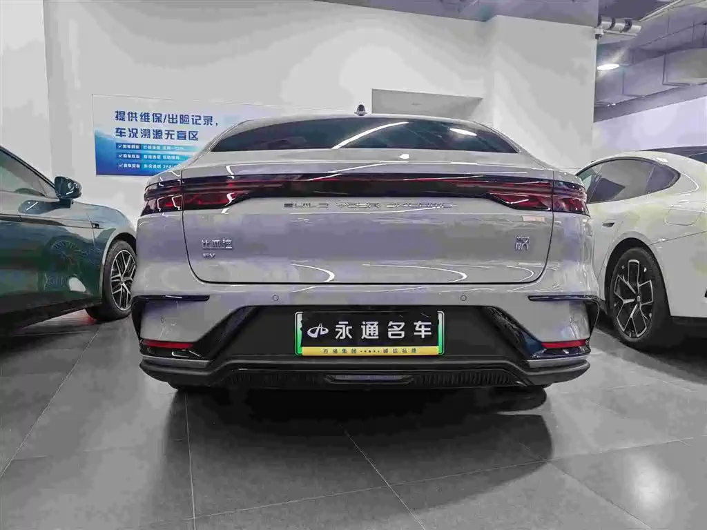 BYD Han 2025 EV Smart Drive 701KM LiDAR Flagship 2025 - thumbnail 17