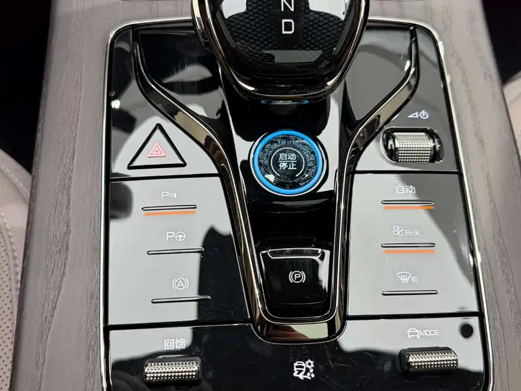 BYD (BYD Auto) Han EV 701KM LiDAR Smart Drive 2025 2024 - thumbnail 22