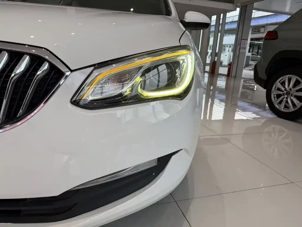 Buick Buick Excelle 2015 15N Manual Comfort Edition 2015 - thumbnail 3