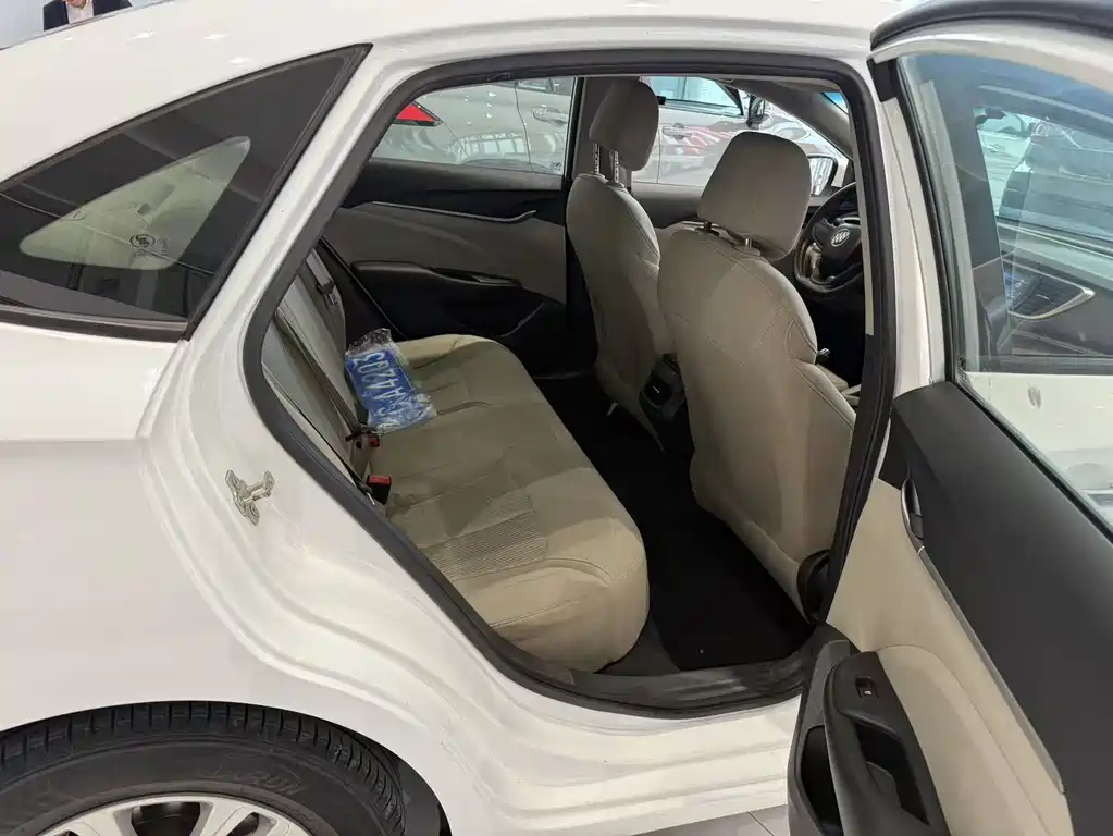 Buick Buick Excelle 2015 15N Manual Comfort Edition 2015 - thumbnail 15
