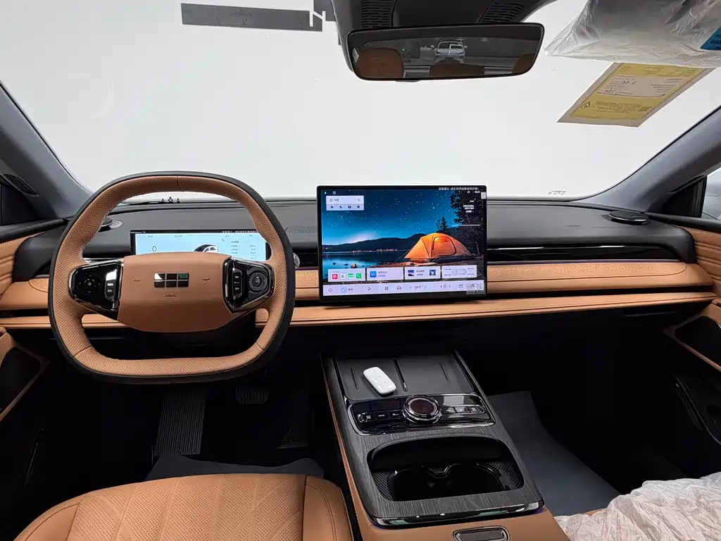 Geely Galaxy Geely Galaxy Starlight 8 2025 130km EM-i Premium Edition 2026 - thumbnail 13