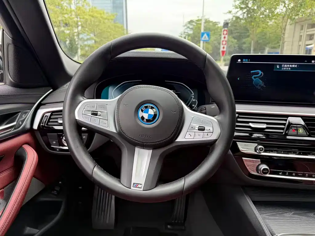 BMW BMW 5 Series New Energy 2022 Model Facelift 535Le M Sport Package 2023 - thumbnail 8