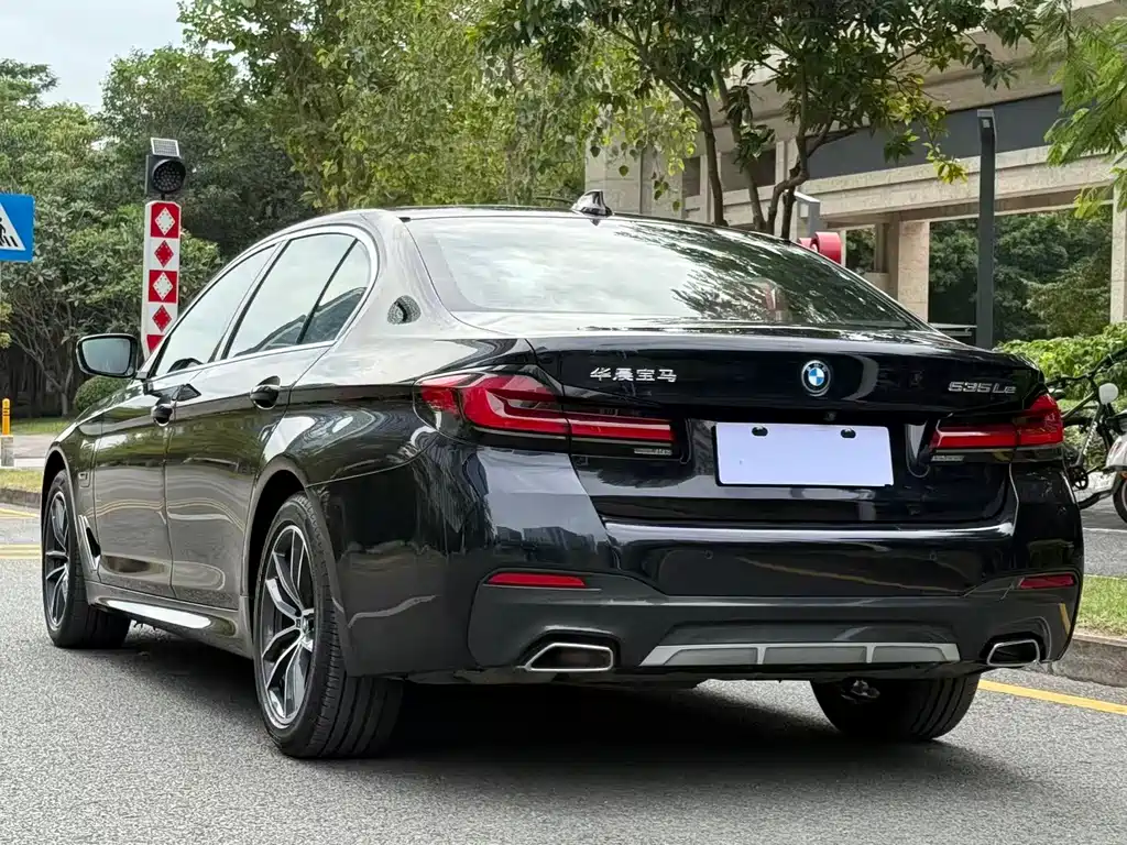 BMW BMW 5 Series New Energy 2022 Model Facelift 535Le M Sport Package 2023 - thumbnail 16