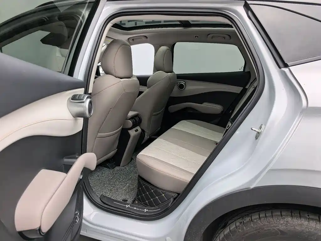 BYD (BYD Auto) Yuan PLUS 2025 Intelligent Drive 430KM Advanced Model 2025 - thumbnail 7