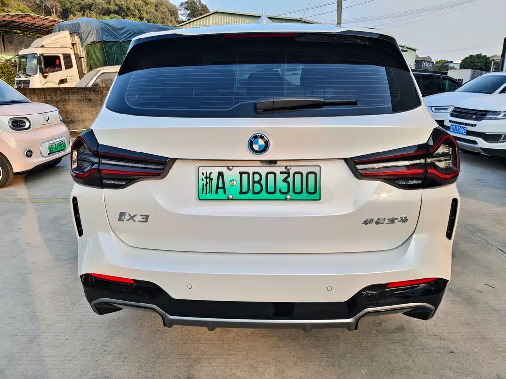 BMW BMW iX3 2024 Leading Edition 2024 - thumbnail 5