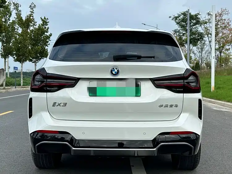 BMW BMW iX3 2024 Leading Edition 2024 - thumbnail 8