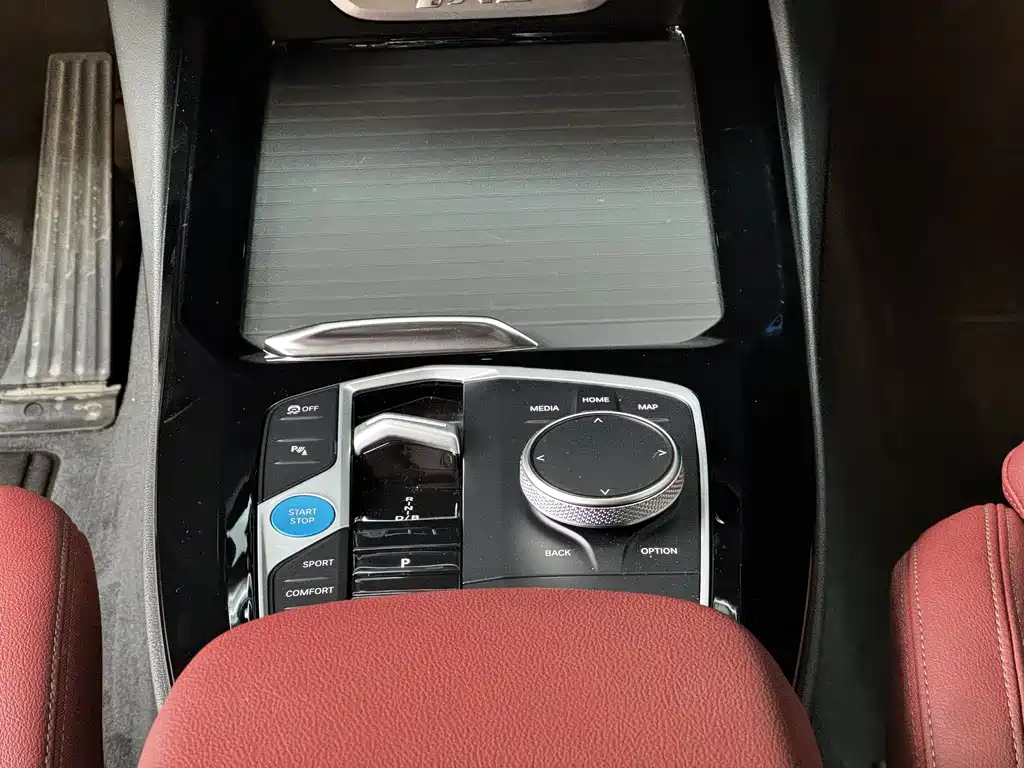 BMW BMW iX3 2024 Leading Edition 2024 - thumbnail 13