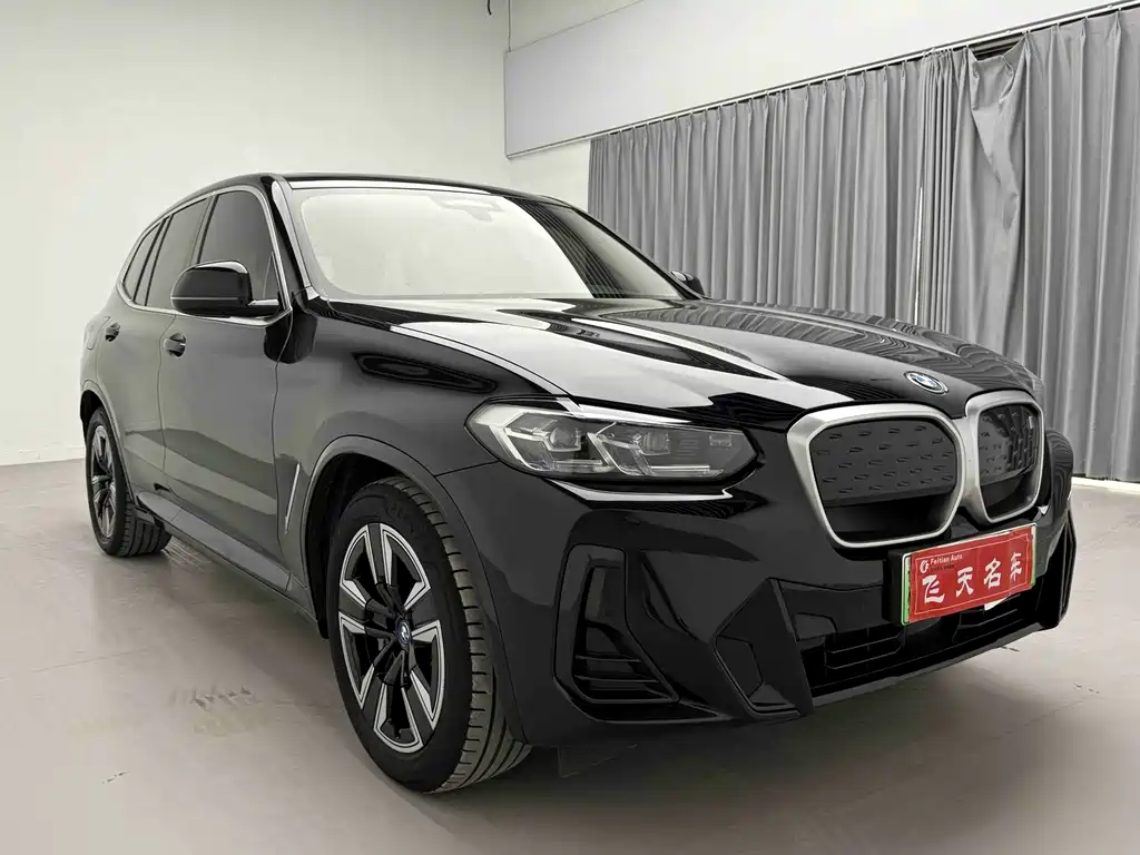 BMW BMW iX3 2024 Leading Edition 2024 - thumbnail 2