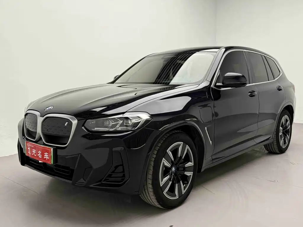 BMW BMW iX3 2024 Leading Edition 2024 - thumbnail 3