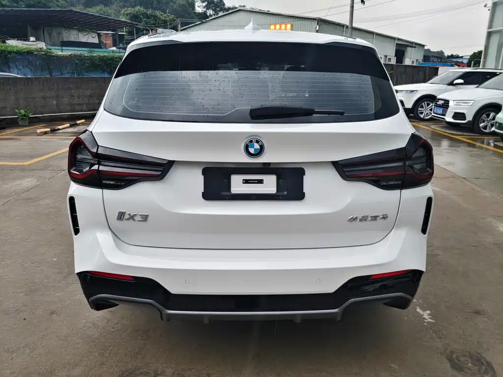 BMW BMW iX3 2024 Leading Edition 2024 - thumbnail 5